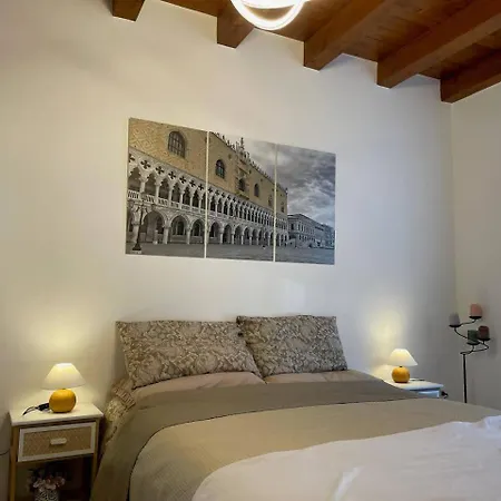 Ca Vellione Cozy Apartment