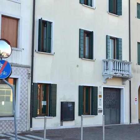 Ca Vellione Cozy Apartment