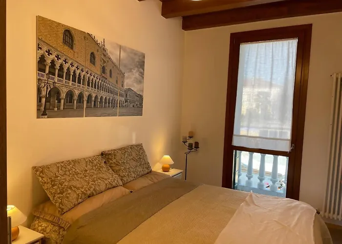 Ca Vellione Cozy ノアーレ